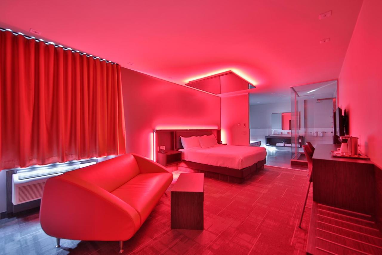 Hotel O Лаваль Экстерьер фото